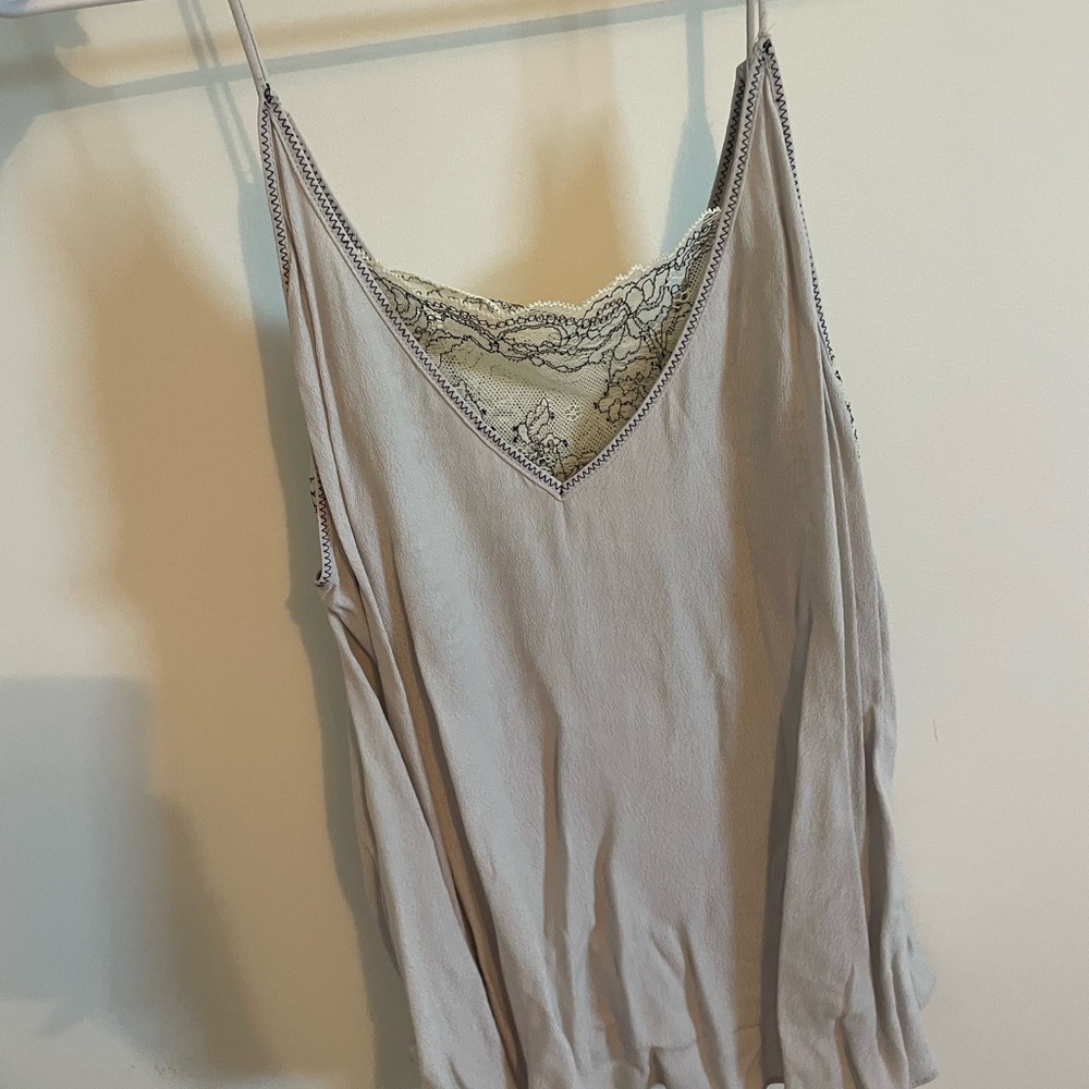 Mustard Seed taupe Lace Fitted Camisole